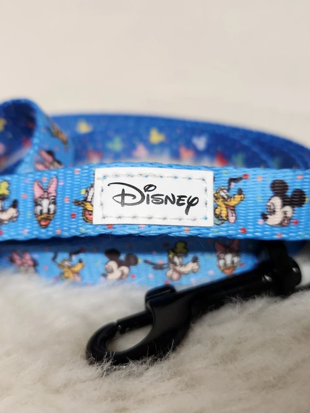Sassy Meow Cat Leash Disney Mickey Characters